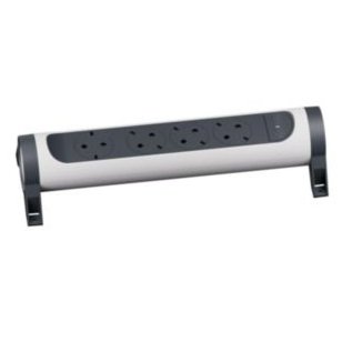 Фото Подовжувач "Преміум" 4х2К+З розетки 16 А, поворотний, без кабеля , колір Білий/Чорний